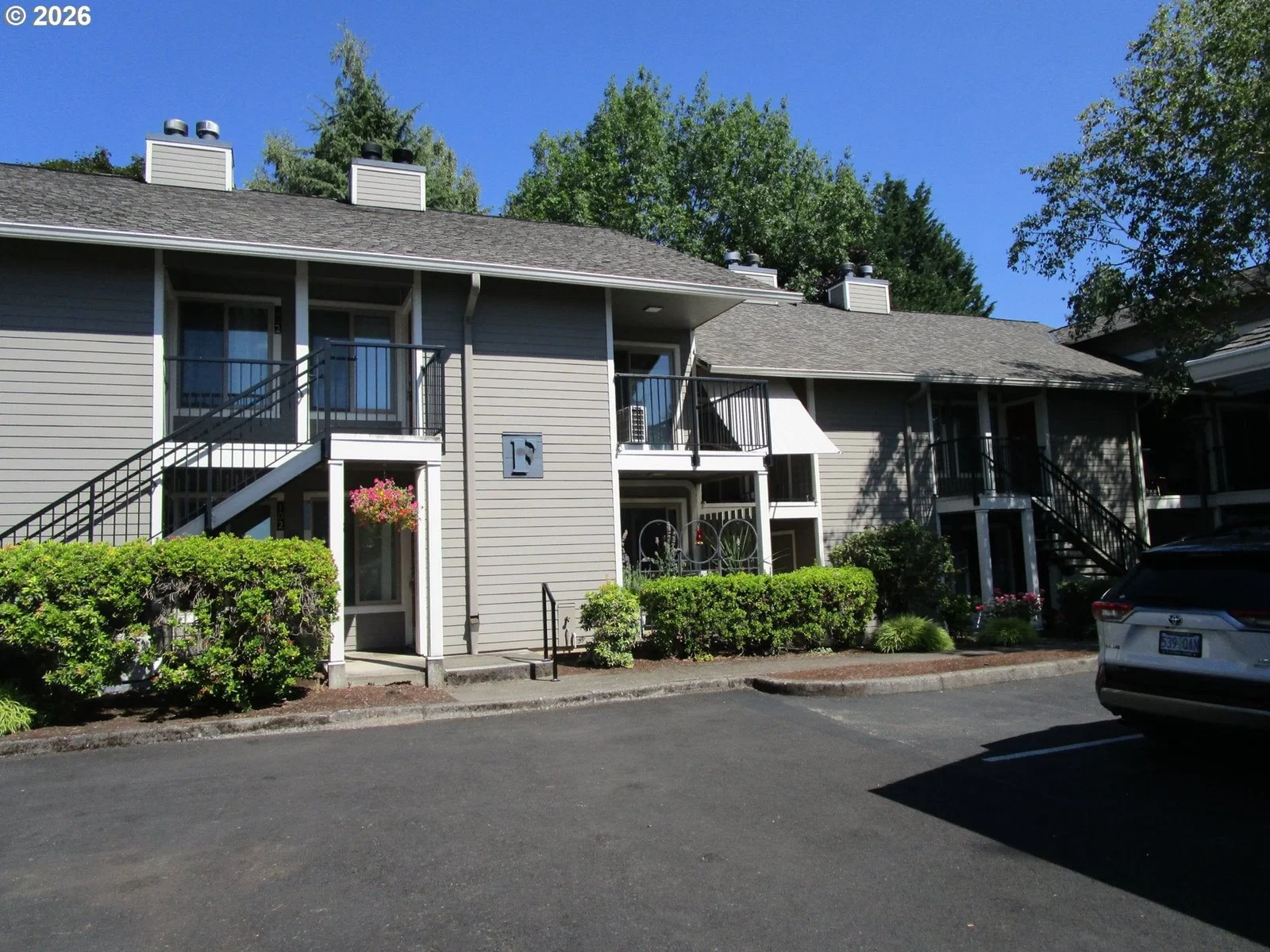 86 KINGSGATE RD #F104