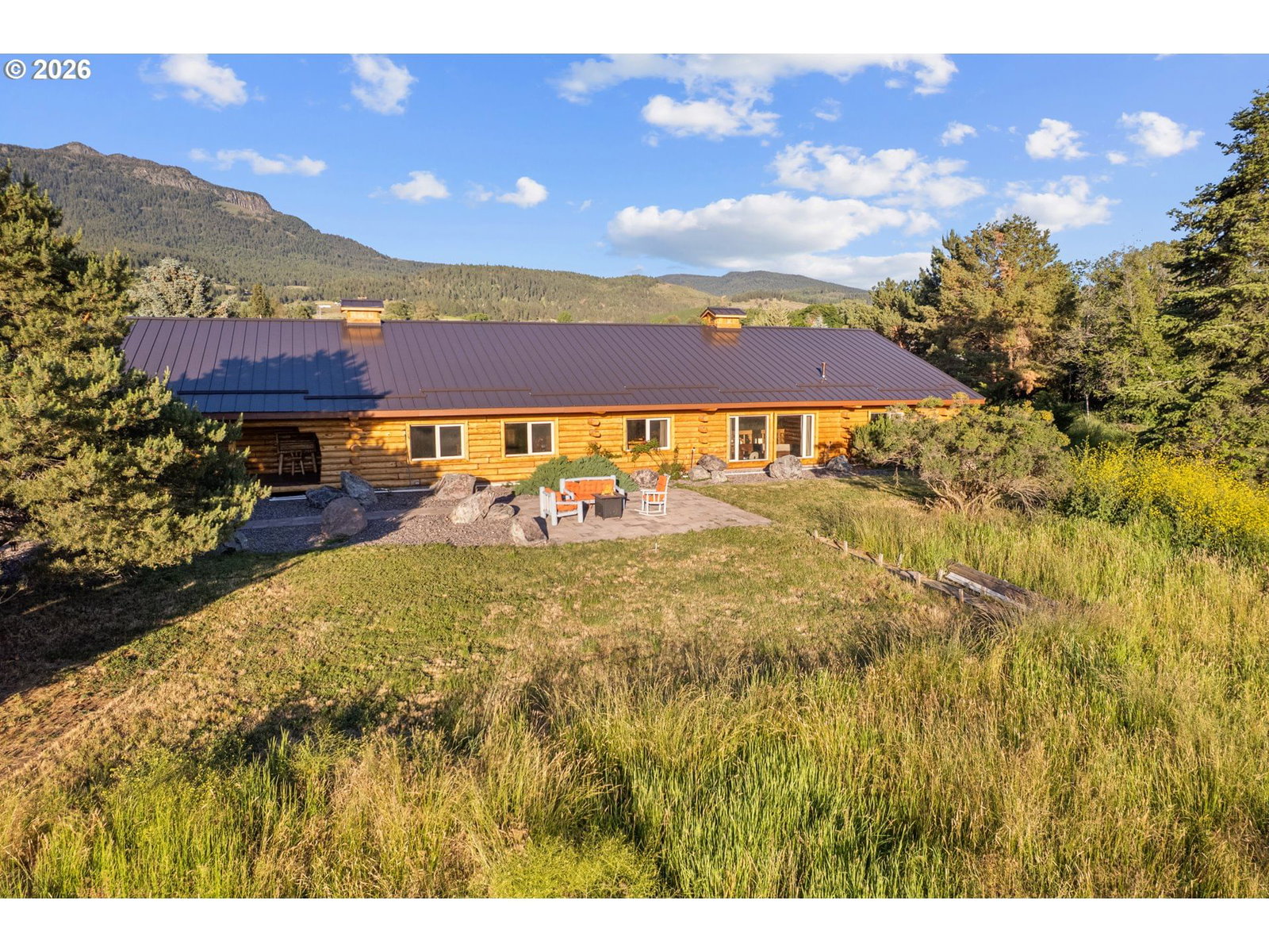 Listing photo 1 of 6