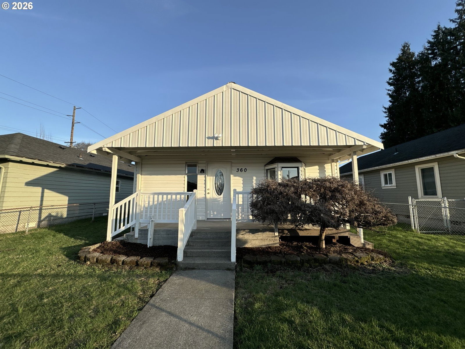 Primary listing photo, 360 27TH AVE, Longview, WA, 98632