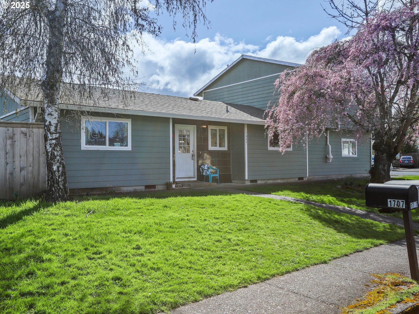 Primary listing photo, 1664 SESAME ST, McMinnville, OR, 97128