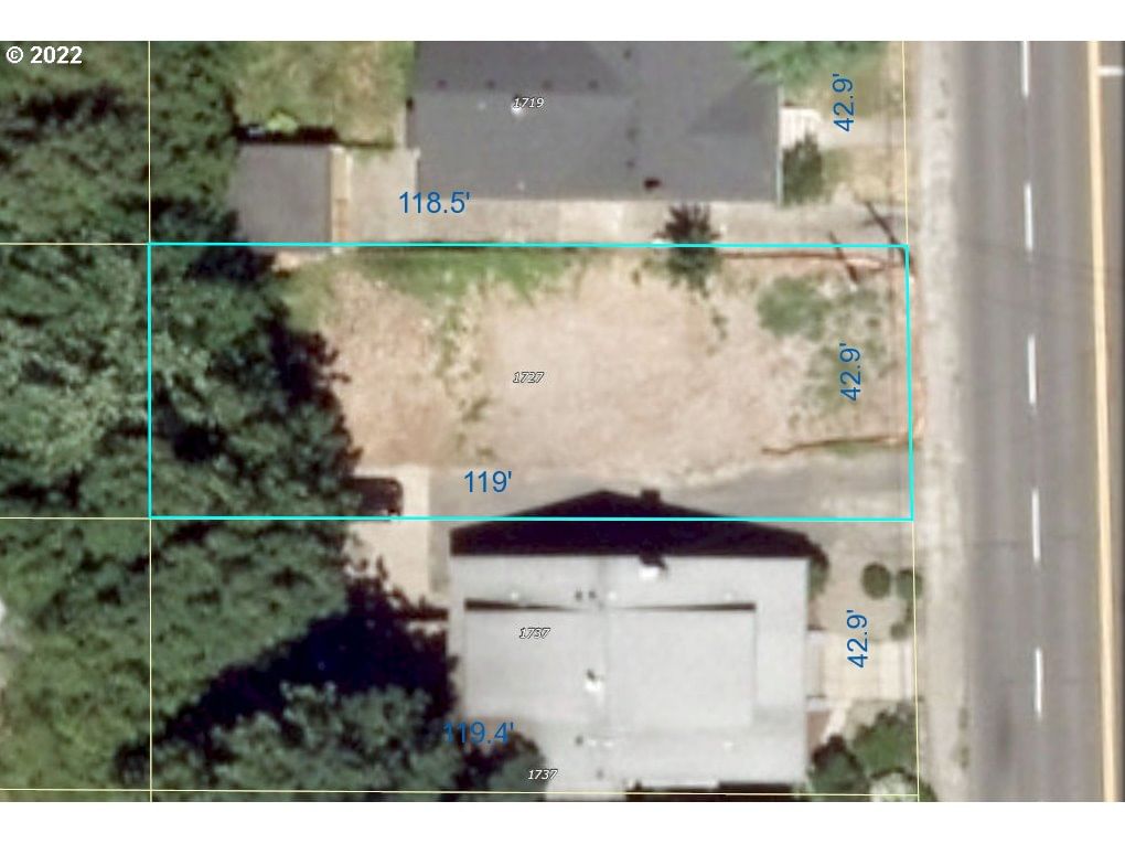 Primary listing photo, 1727 SE Cesar E Chavez BLVD, Portland, OR, 97214