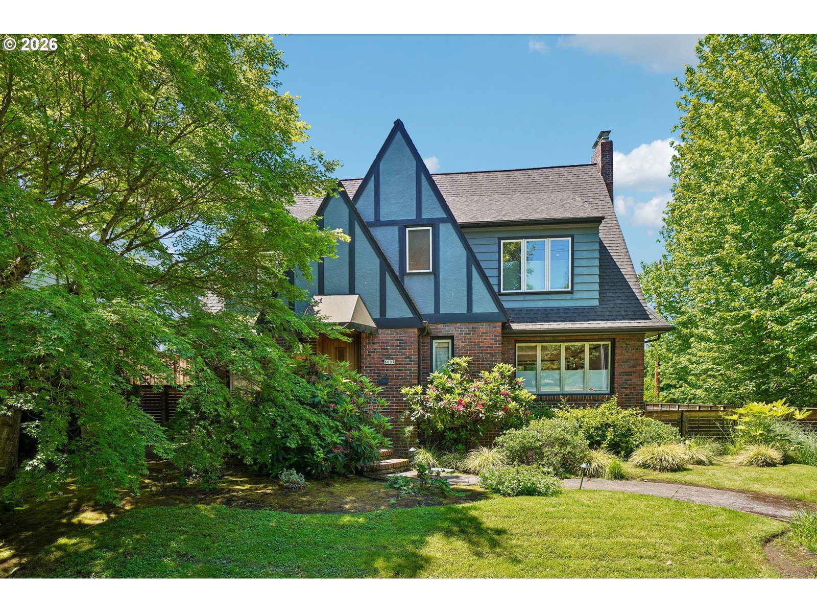 6607 SE REED COLLEGE PL