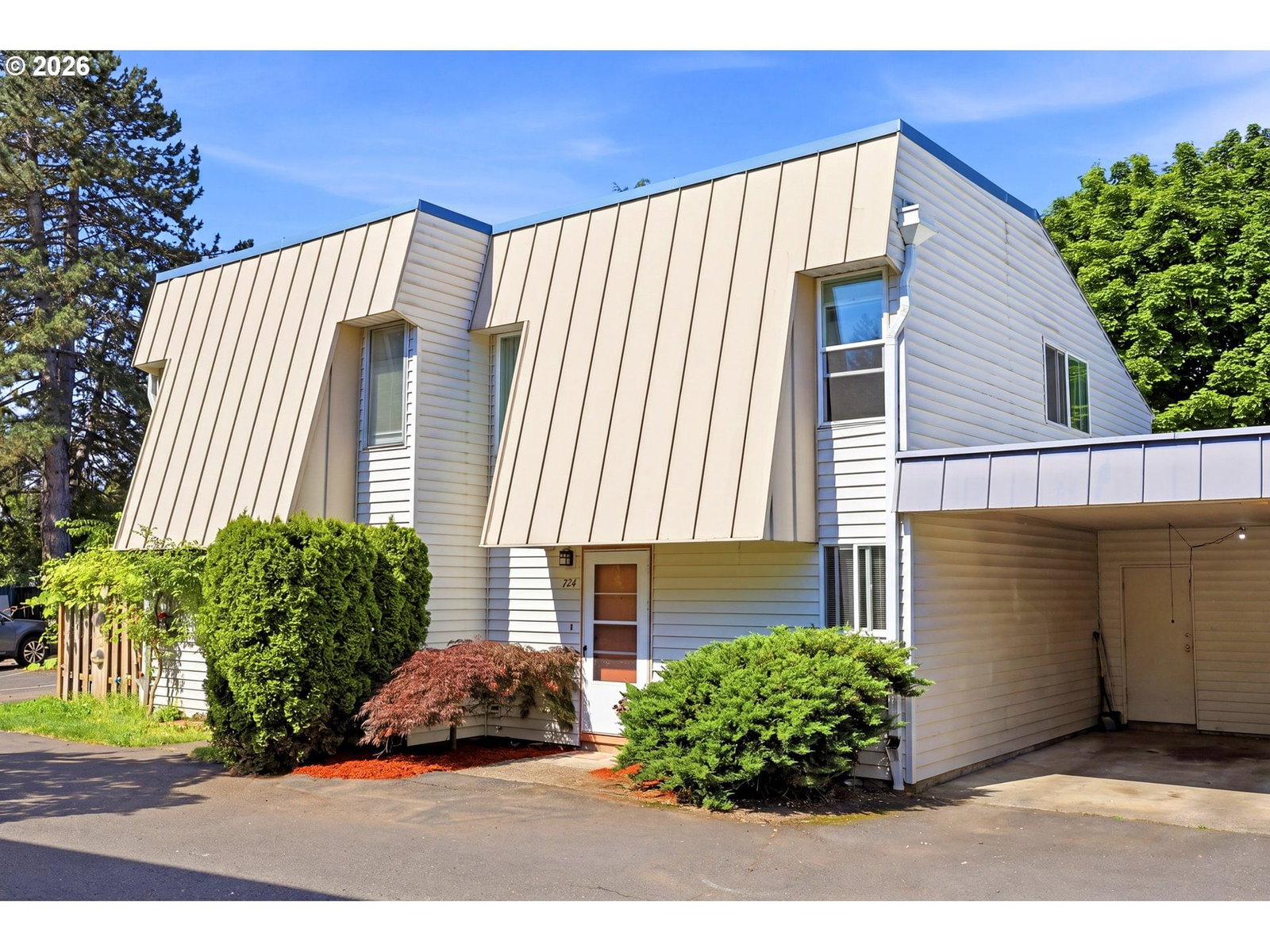 Primary listing photo, 724 SE RENE AVE, Gresham, OR, 97080
