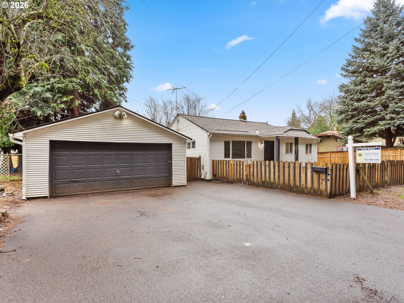 Primary listing photo, 8635 NE SKIDMORE ST, Portland, OR, 97220