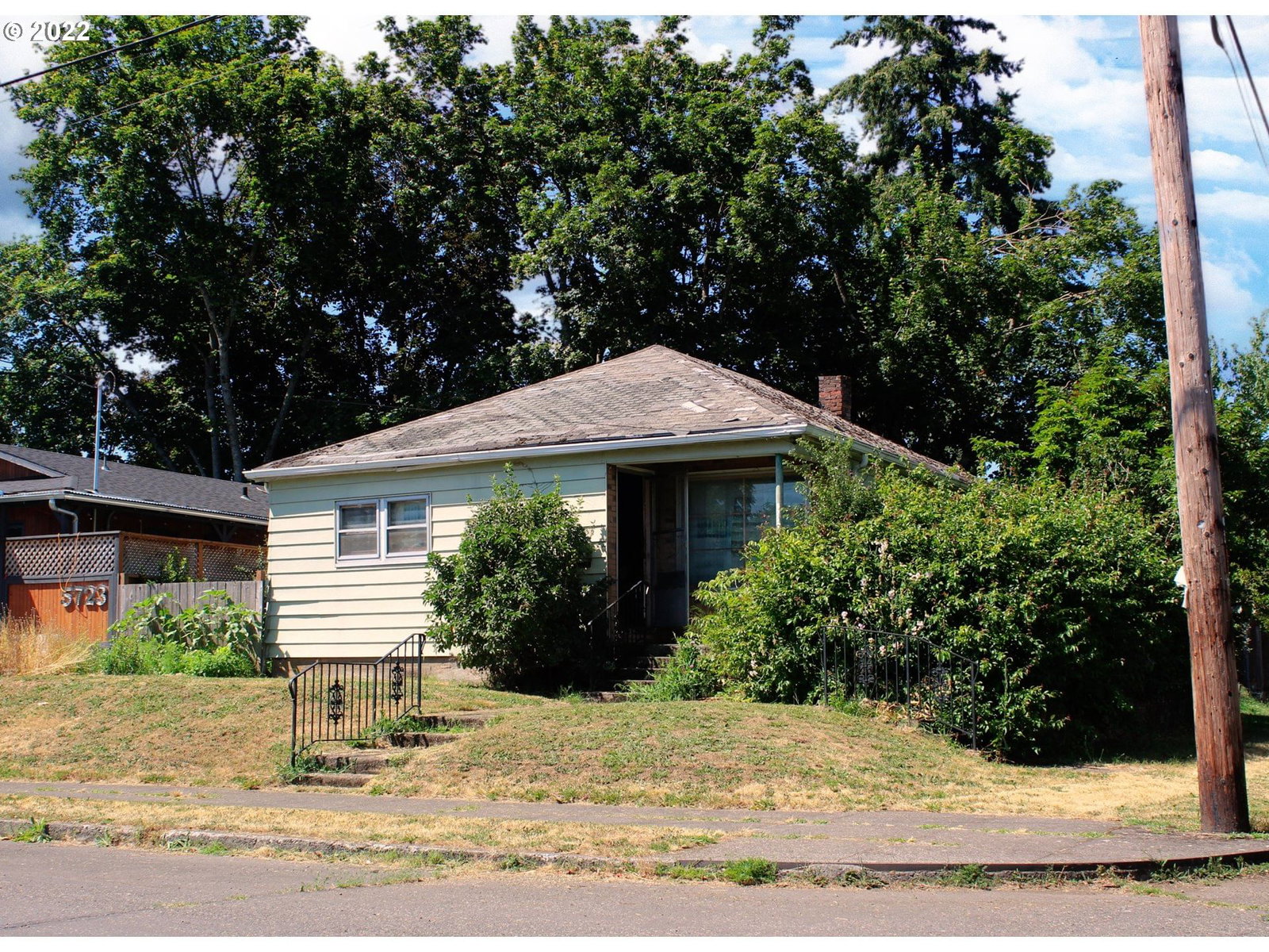 Primary listing photo, 5729 SE FRANCIS ST, Portland, OR, 97206