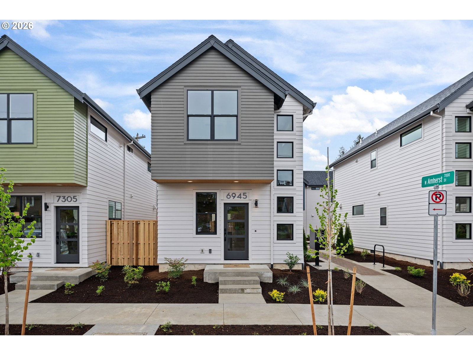 Primary listing photo, 6945 N BURR AVE, Portland, OR, 97203
