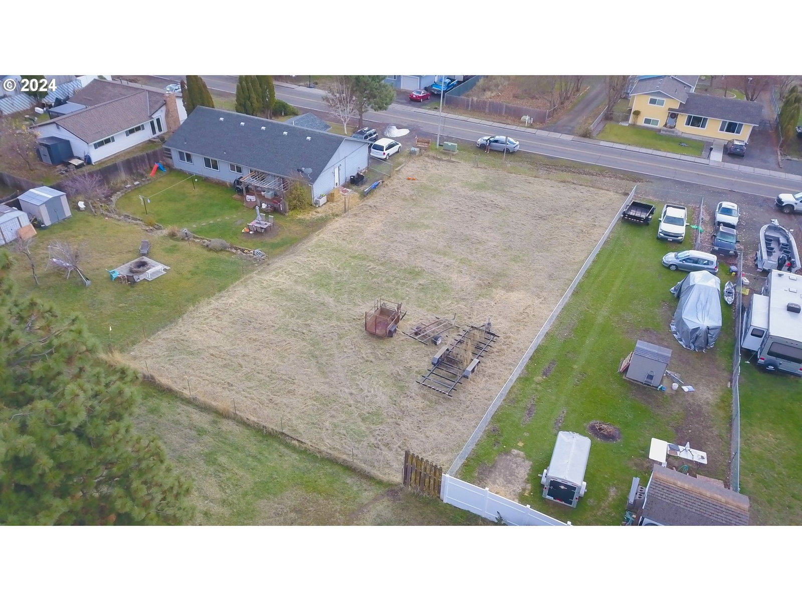Primary listing photo, NE High ST, Goldendale, WA, 98620