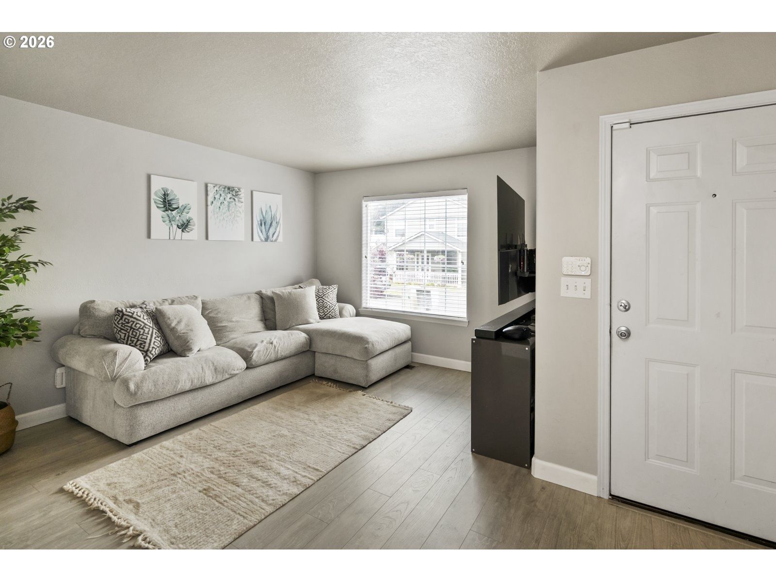 Listing photo 4 of 47, 15006 SE SIEBEN CREEK DR, Clackamas, OR, 97015