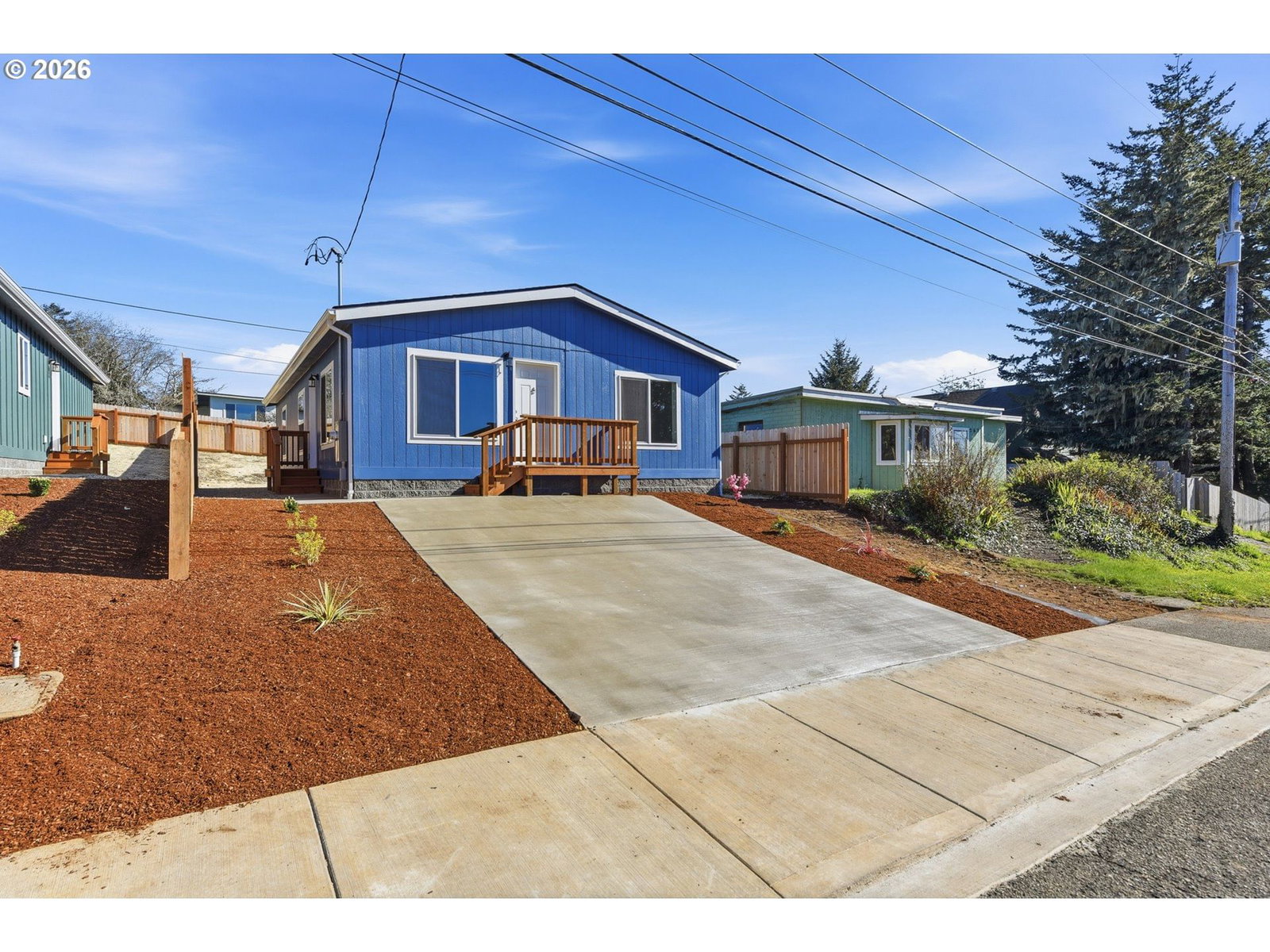 Primary listing photo, 559 S WALL ST, Coos Bay, OR, 97420
