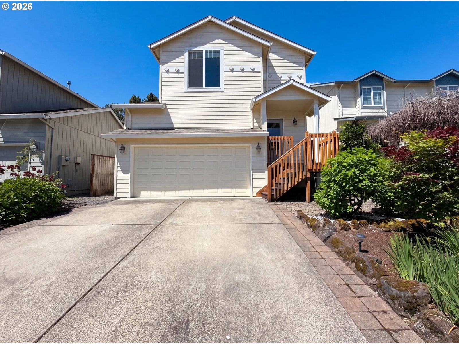 3344 OAKCREST DR