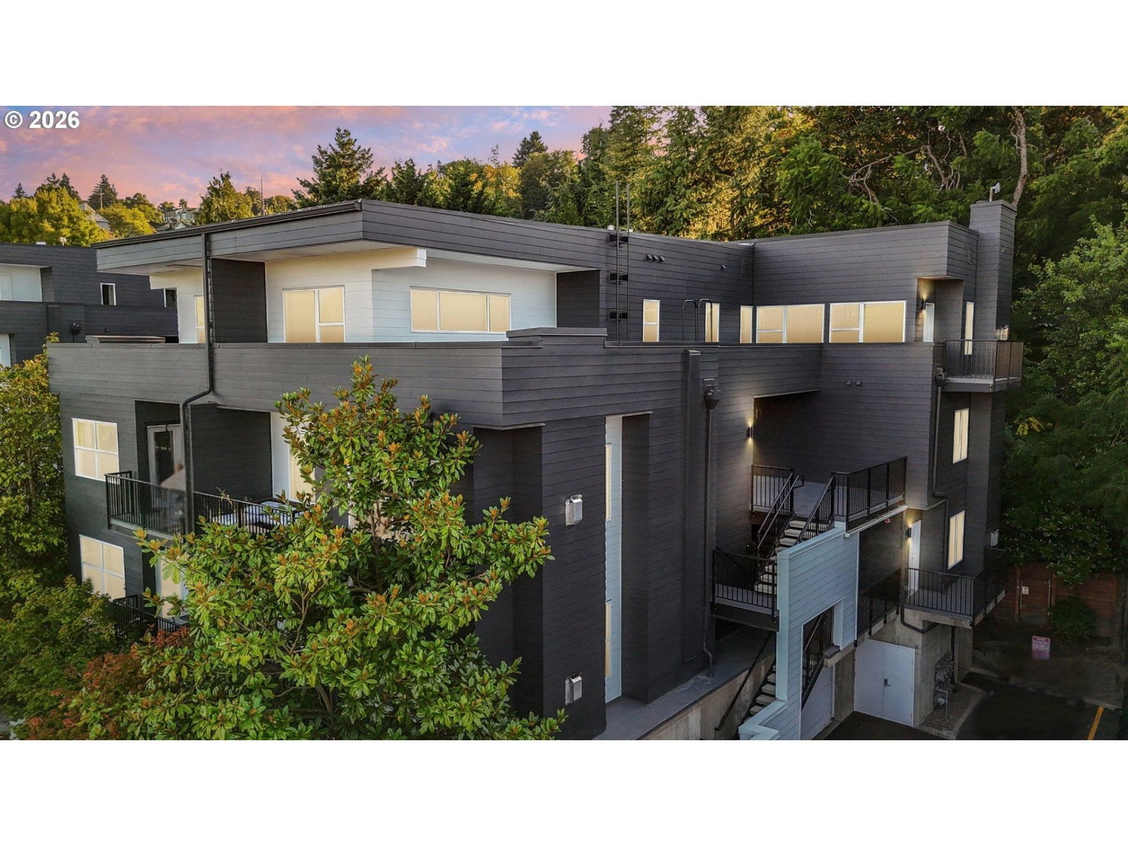 Primary listing photo, 606 S NEVADA ST #C, Portland, OR, 97219