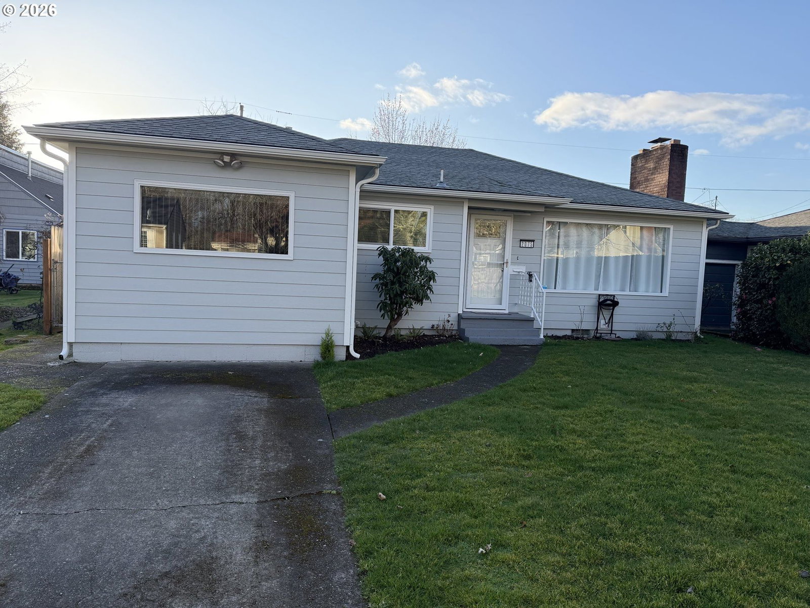 Primary listing photo, 2075 LAUREL AVE, Salem, OR, 97301