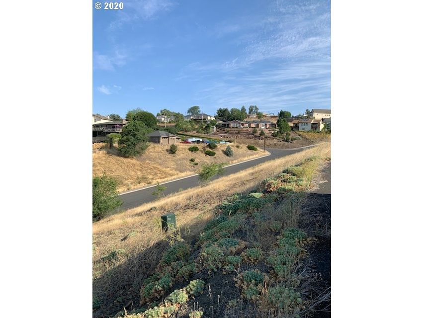Primary listing photo, 740 N MAIN ST, Pendleton, OR, 97801