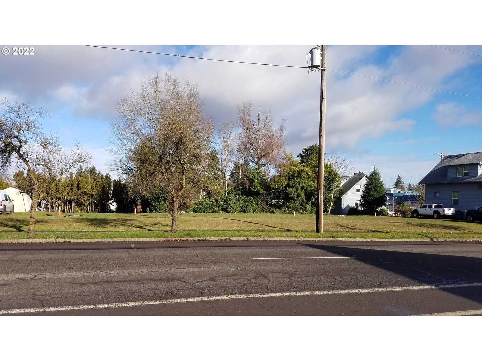 Listing photo 1 of 1