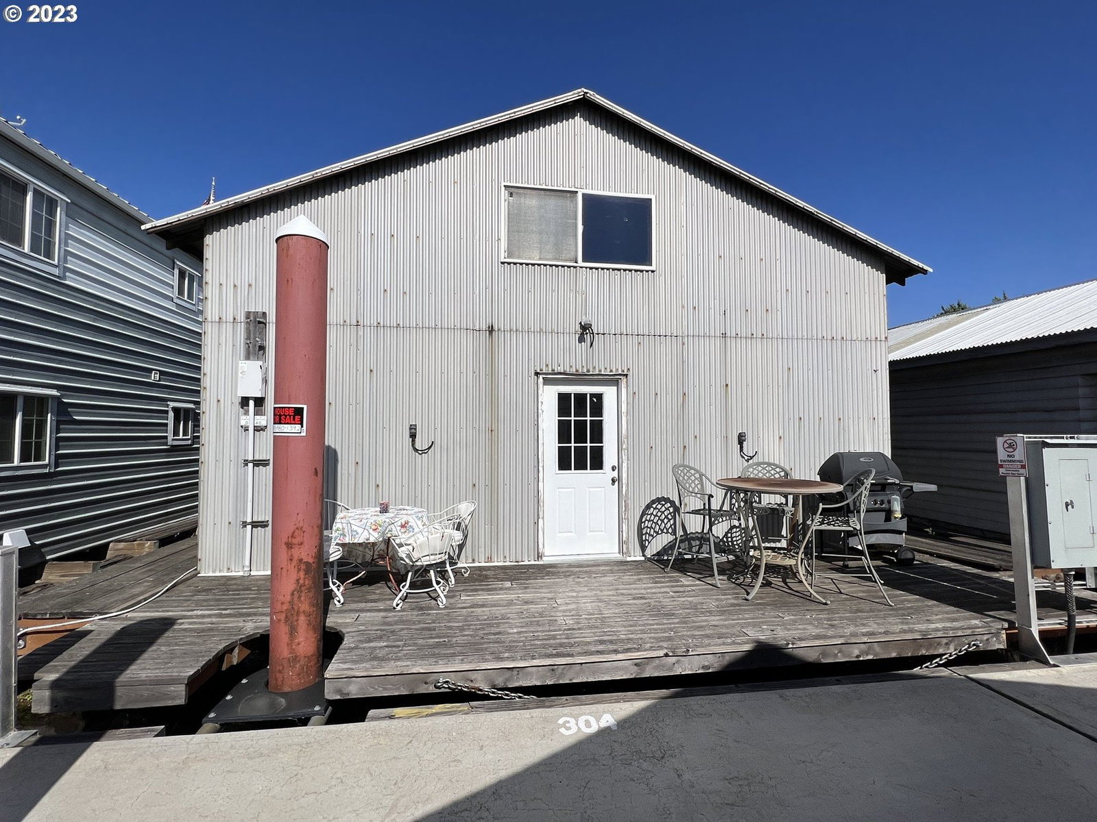 Listing photo 1 of 1