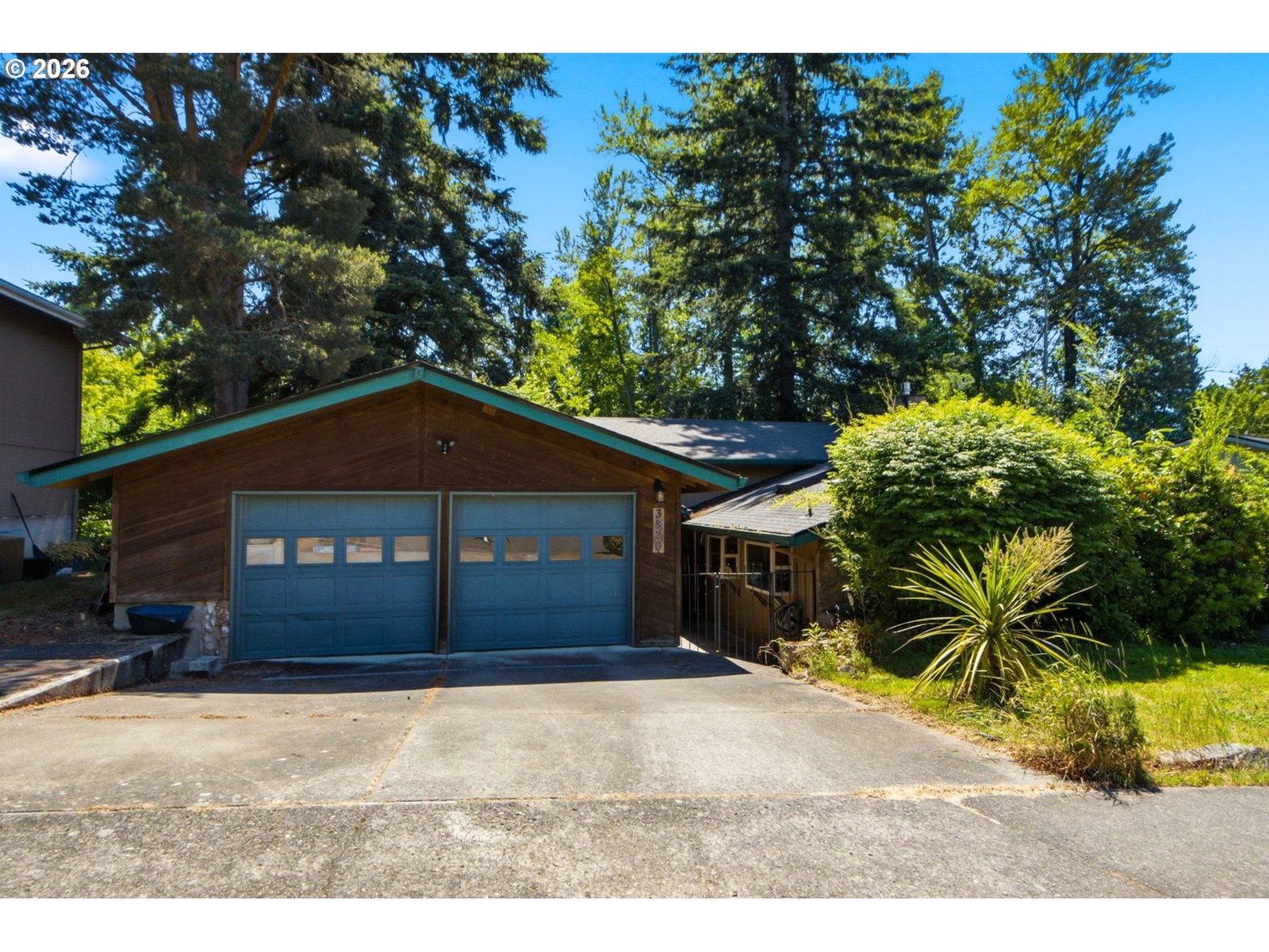 3820 SE EL CAMINO DR