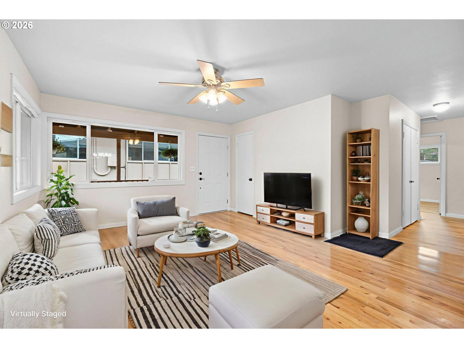 Listing photo 5 of 39, 3716 SE 70TH AVE, Portland, OR, 97206