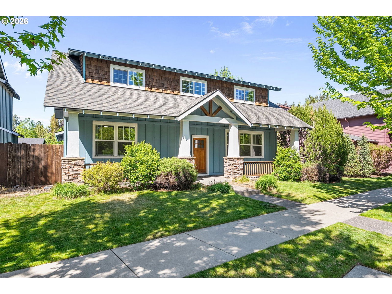 Listing photo 1 of 6
