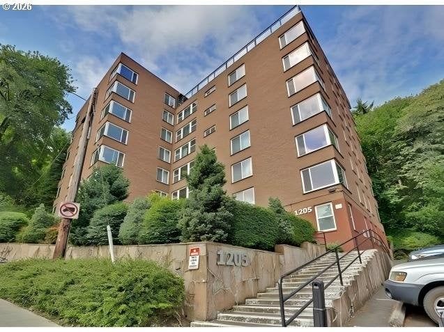 1205 SW CARDINELL DR #609