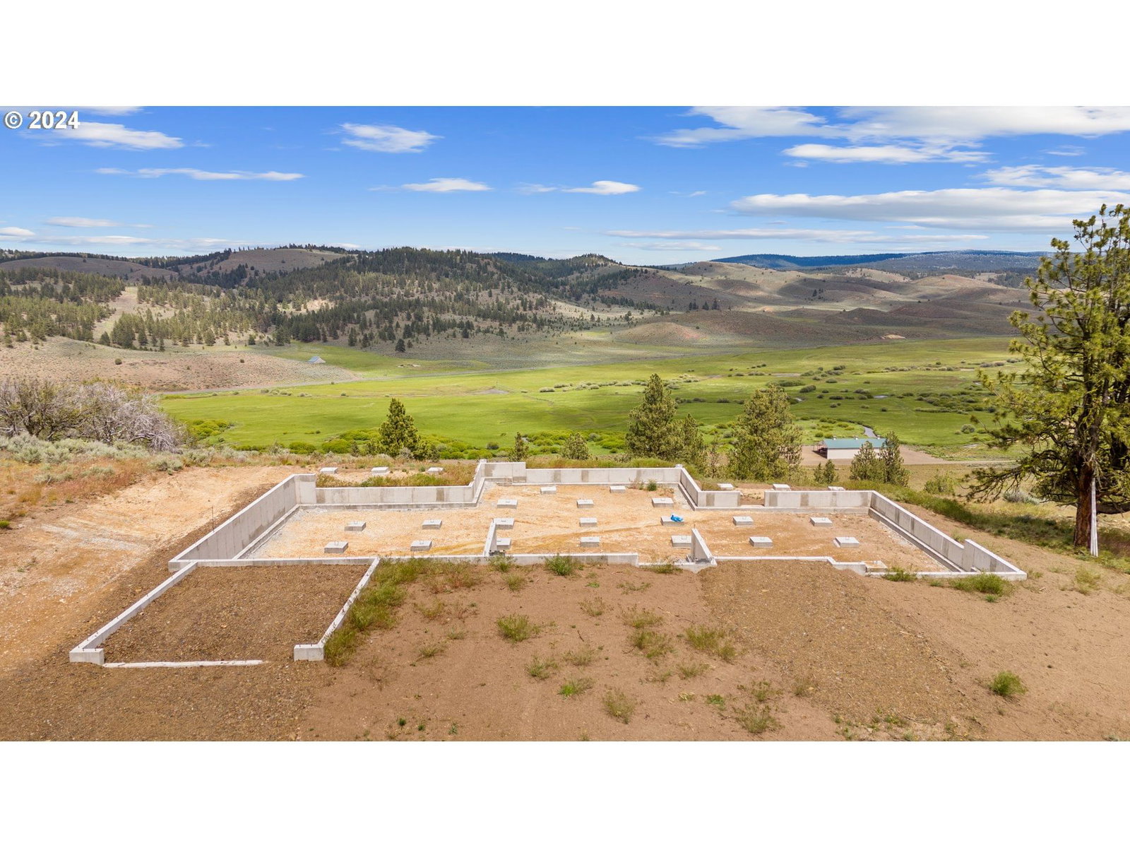 Primary listing photo, 20271 Riata Lane #S-21, Seneca, OR, 97873