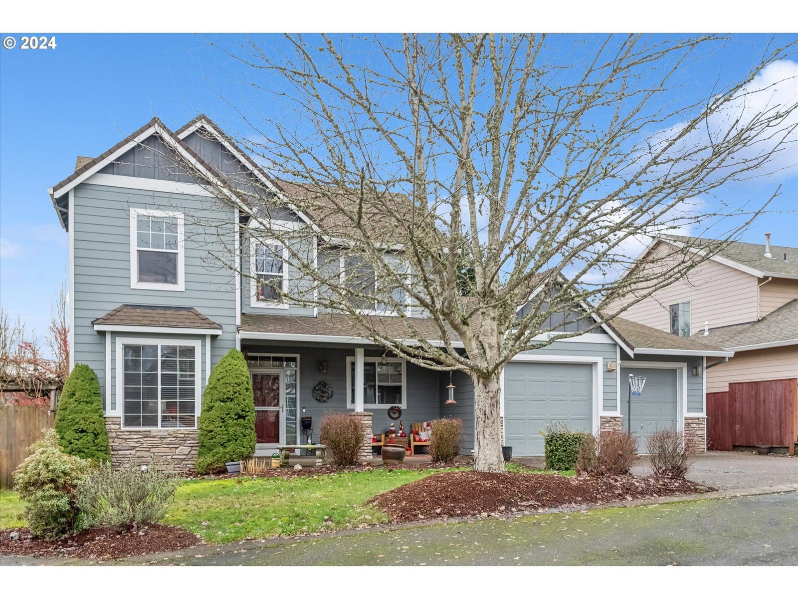 Primary listing photo, 1676 NE 2ND AVE, Hillsboro, OR, 97124