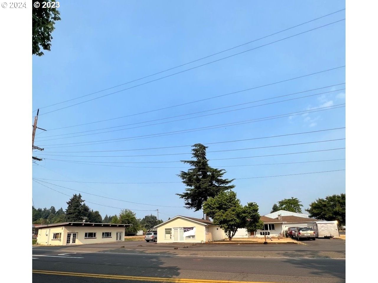 Listing photo 1 of 1