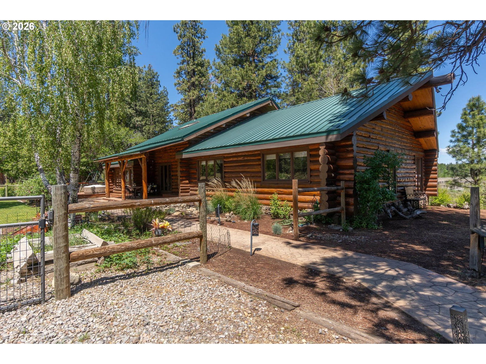 Primary listing photo, 32907 RIVER BEND RD, Chiloquin, OR, 97624