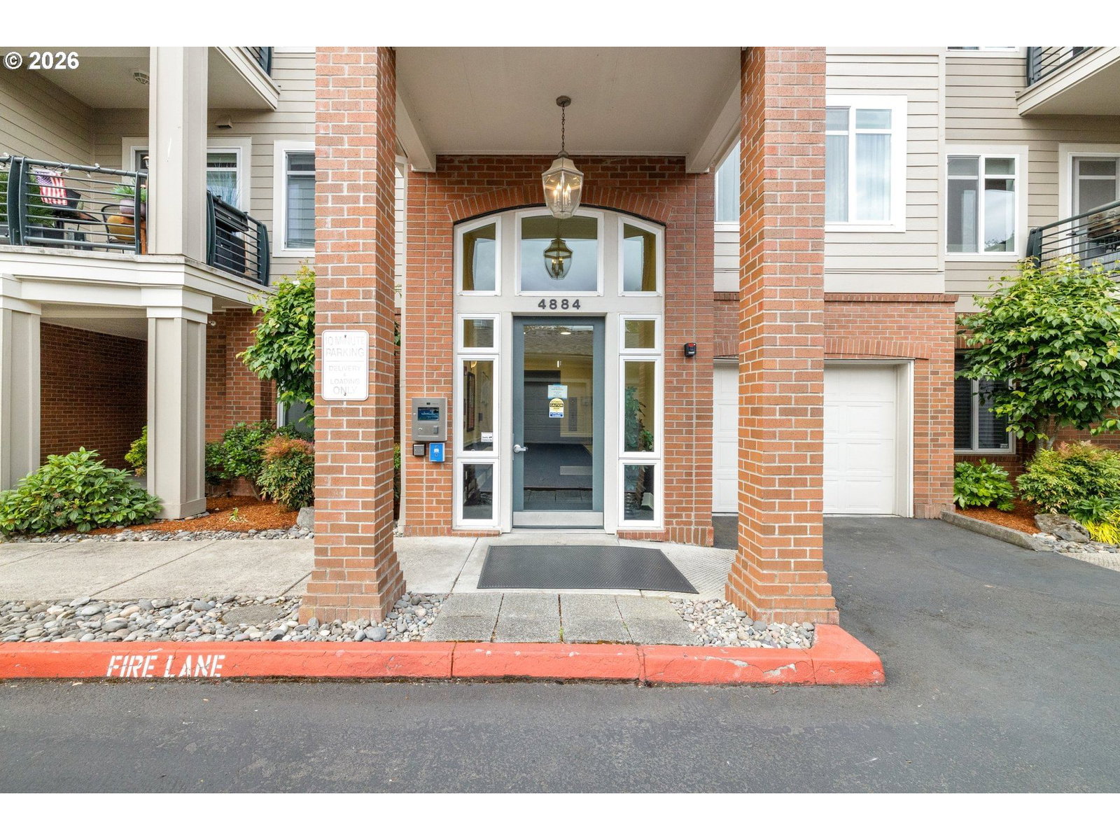 4884 NW PROMENADE TER #304