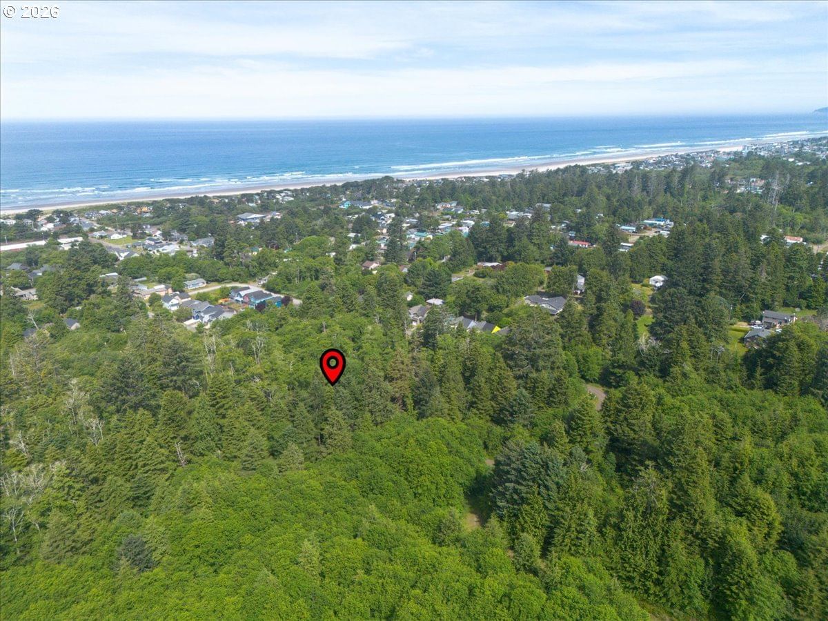 Listing photo 1 of 6