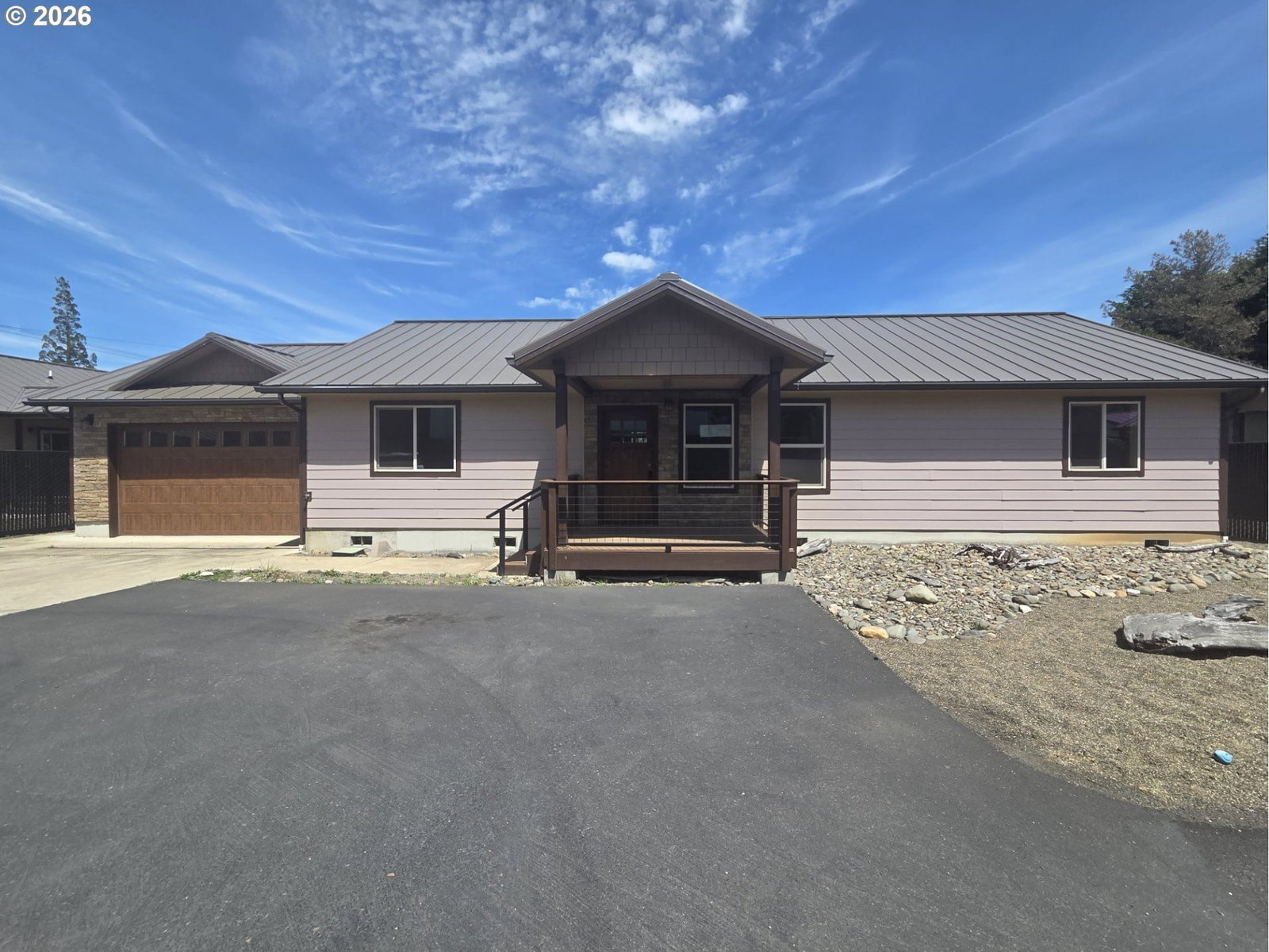Primary listing photo, 5137 GRANGE RD, Roseburg, OR, 97471