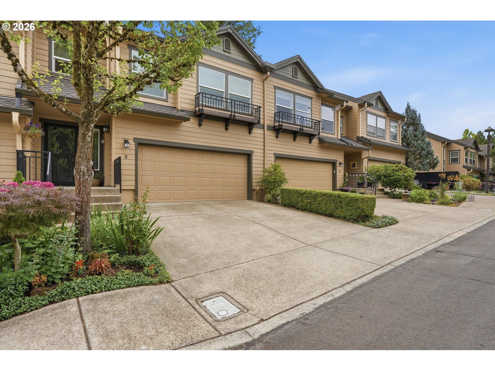8 Summit Ridge CT