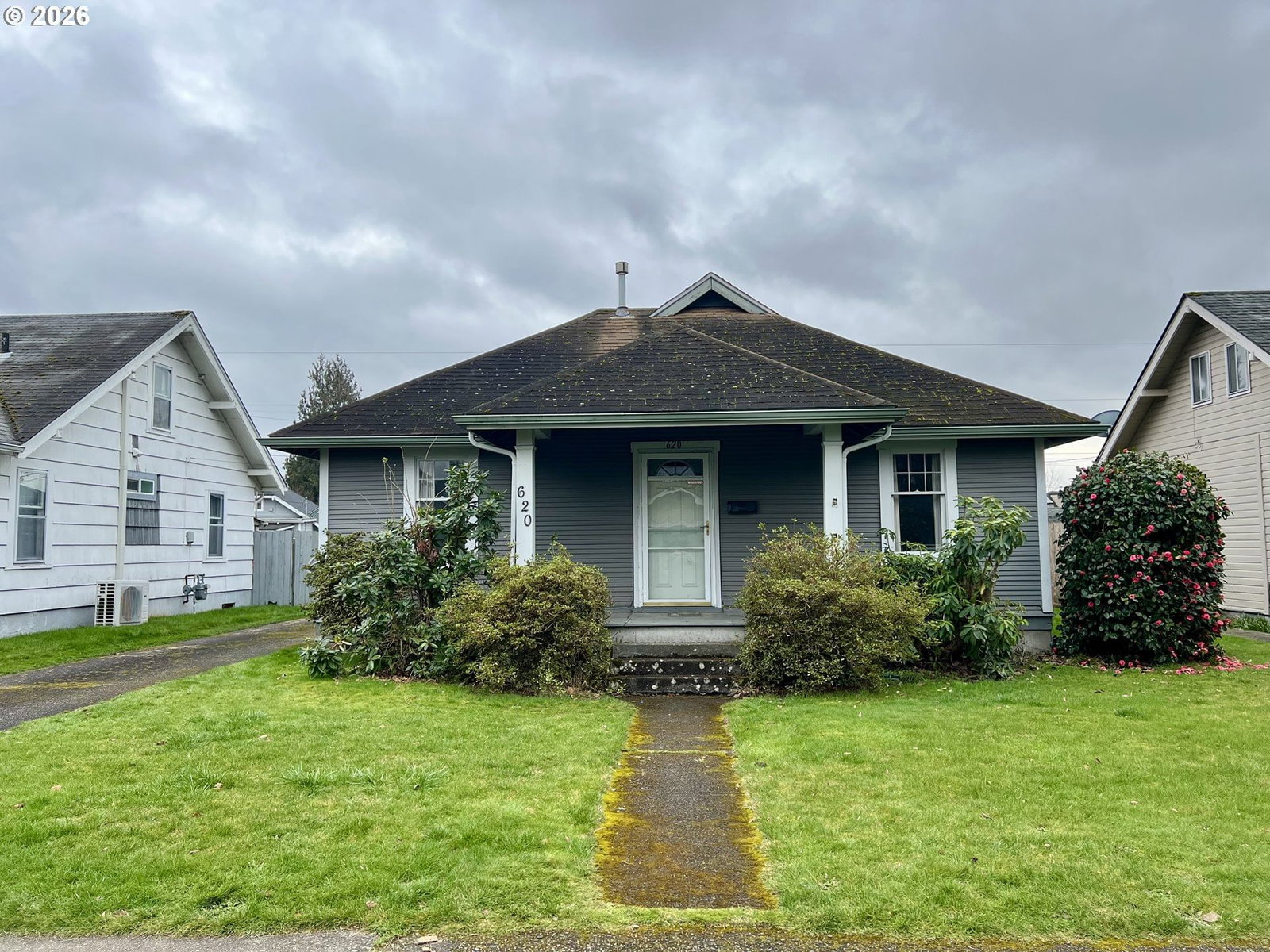 Primary listing photo, 620 20TH AVE, Longview, WA, 98632