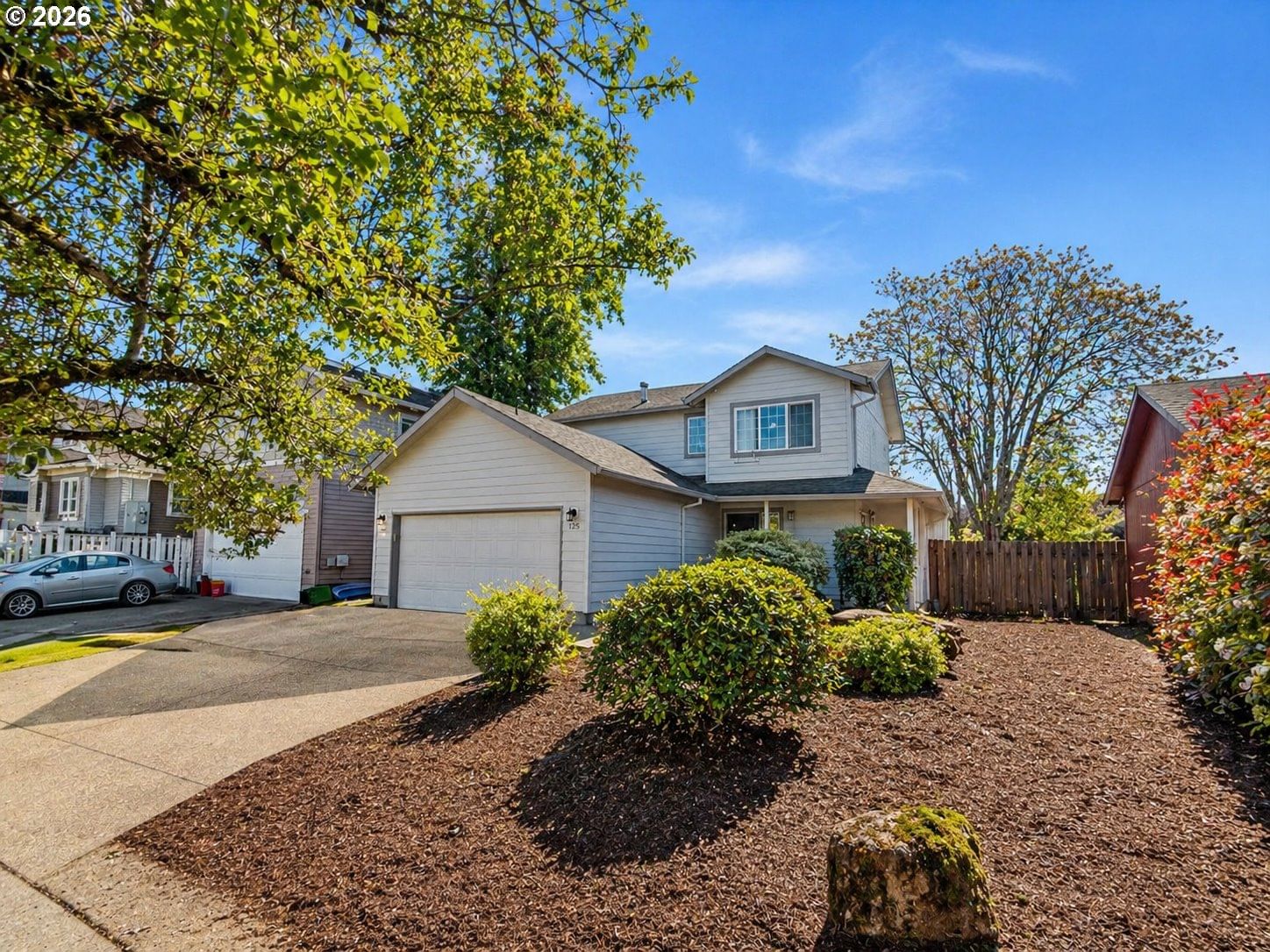 Listing photo 1 of 6