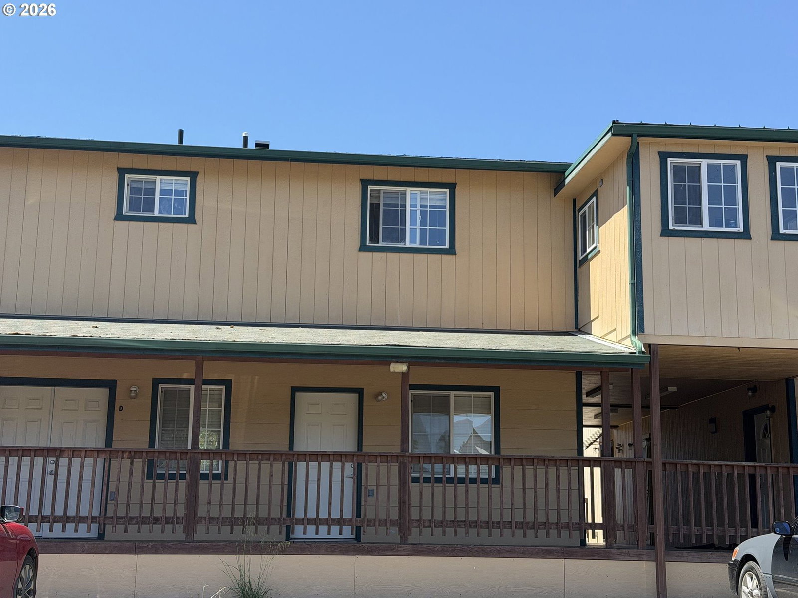 Listing photo 1 of 6