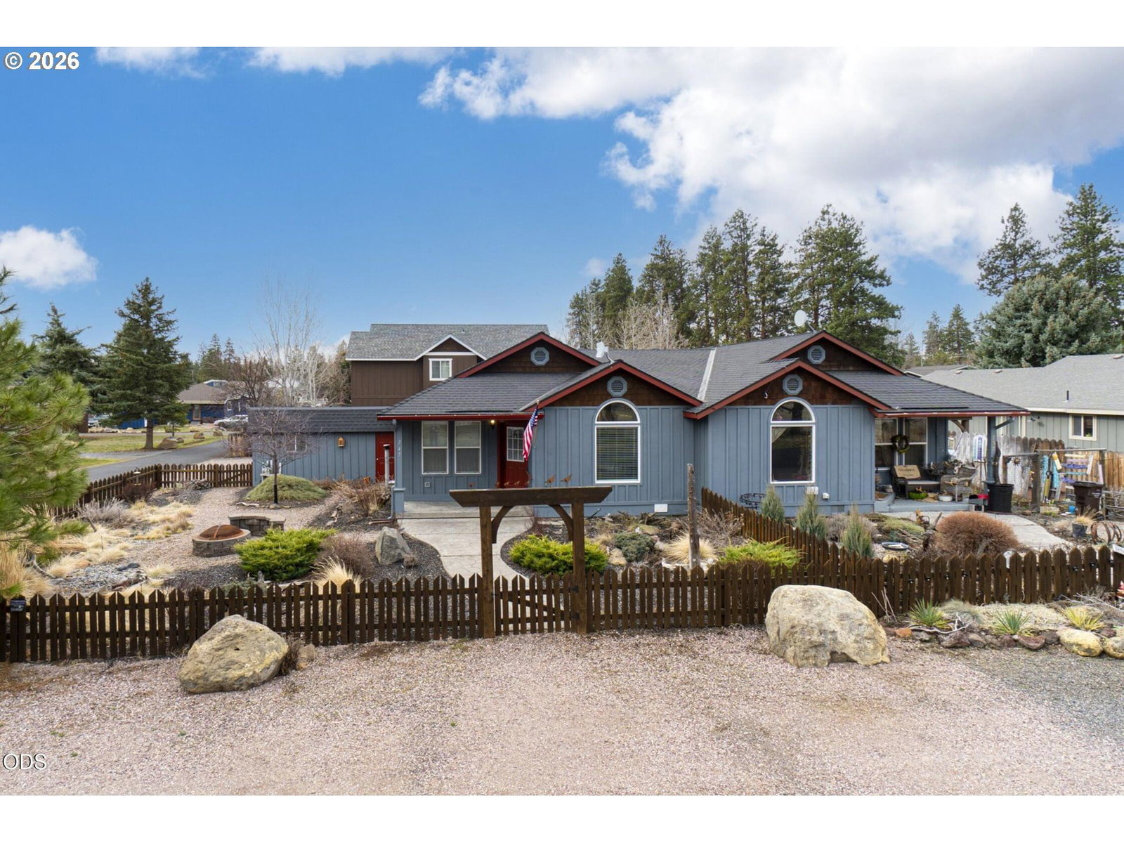 Primary listing photo, 747 E BLACK BUTTE AVE, Sisters, OR, 97759