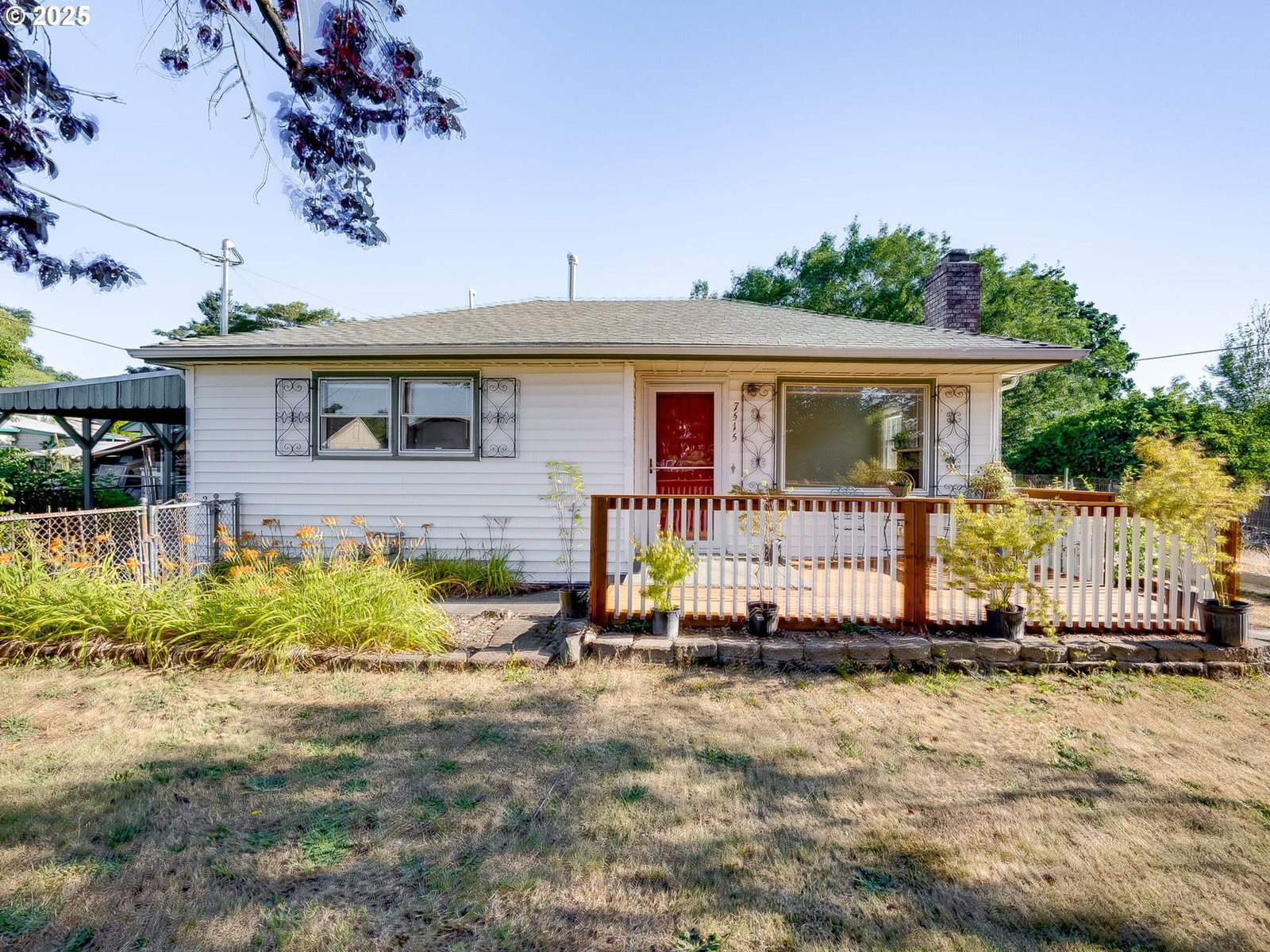 Primary listing photo, 7515 SE LUTHER RD, Portland, OR, 97206