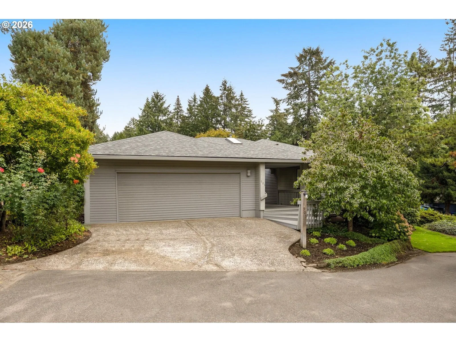 503 SW COLONY DR