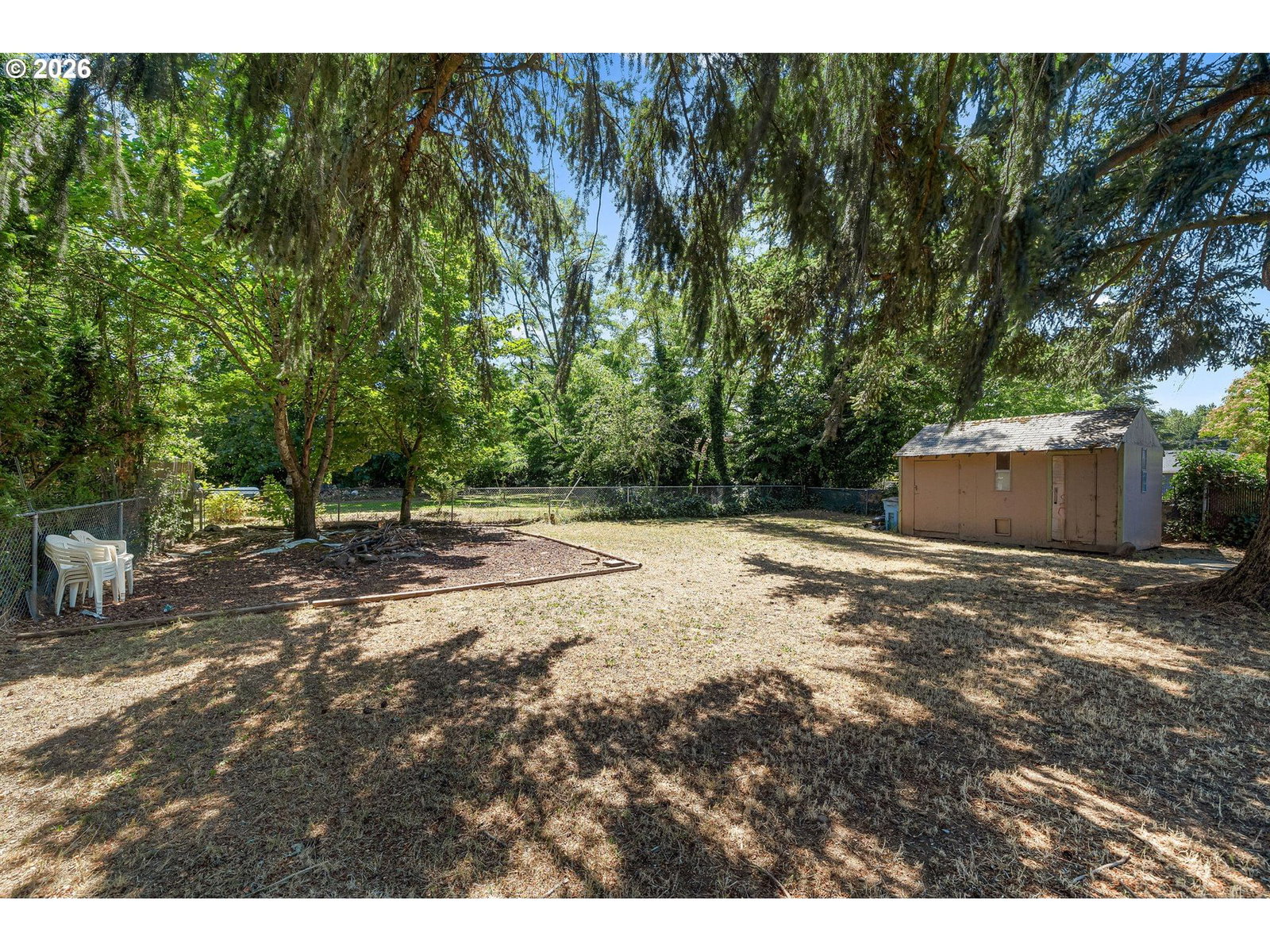 Listing photo 4 of 32, 11608 SE REEDWAY ST, Portland, OR, 97266