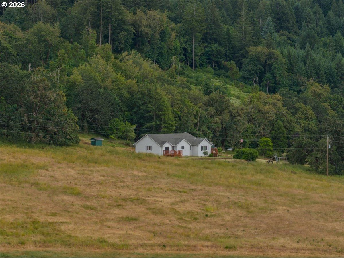 Primary listing photo, 38289 S RUBY LOOP, Scio, OR, 97374