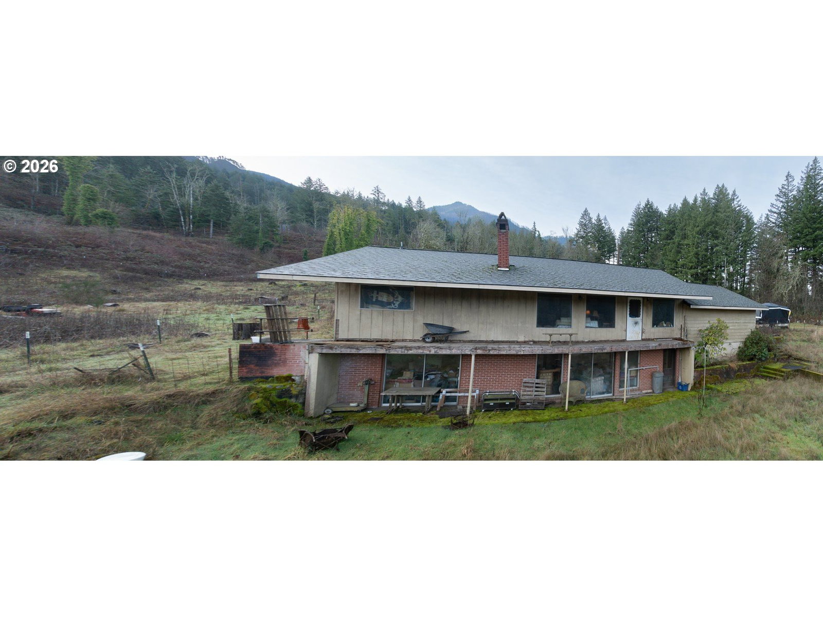 Primary listing photo, 820 SE FRONTAGE RD, Cascade Locks, OR, 97014