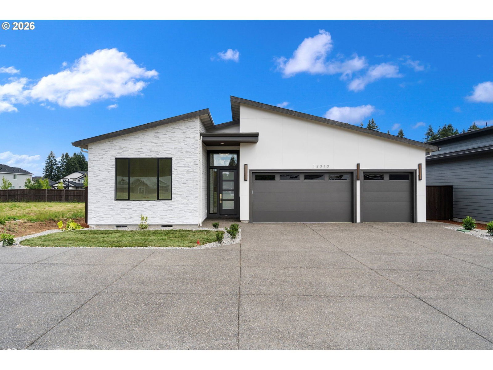 12310 NE 66th CT