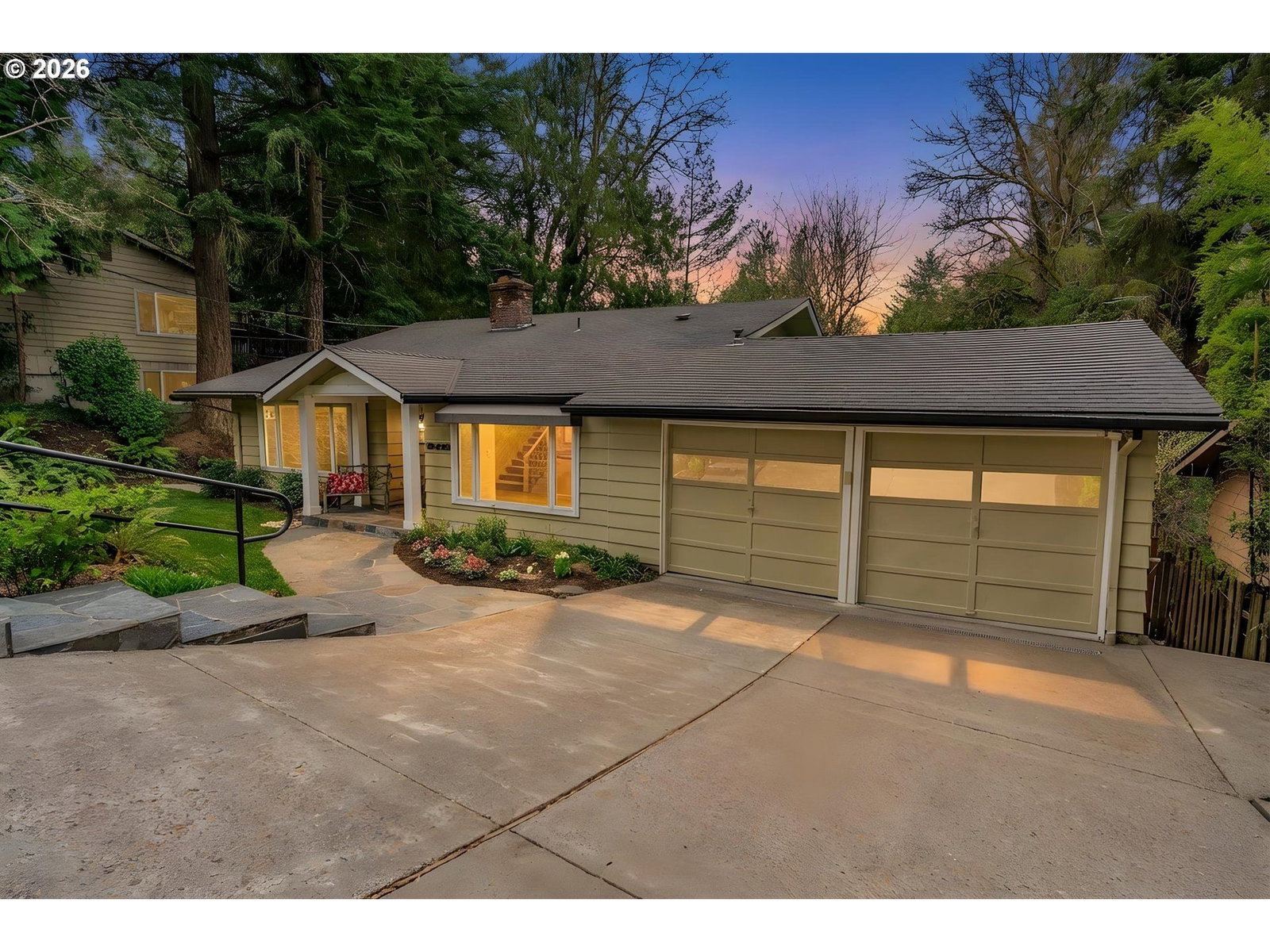 Primary listing photo, 916 CUMBERLAND RD, Lake Oswego, OR, 97034