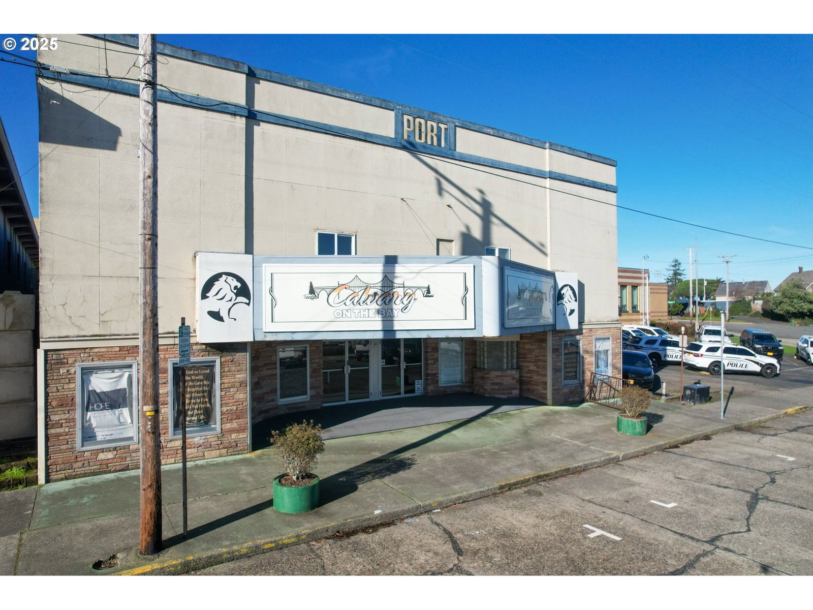 Primary listing photo, 1954 UNION AVE, North Bend, OR, 97459