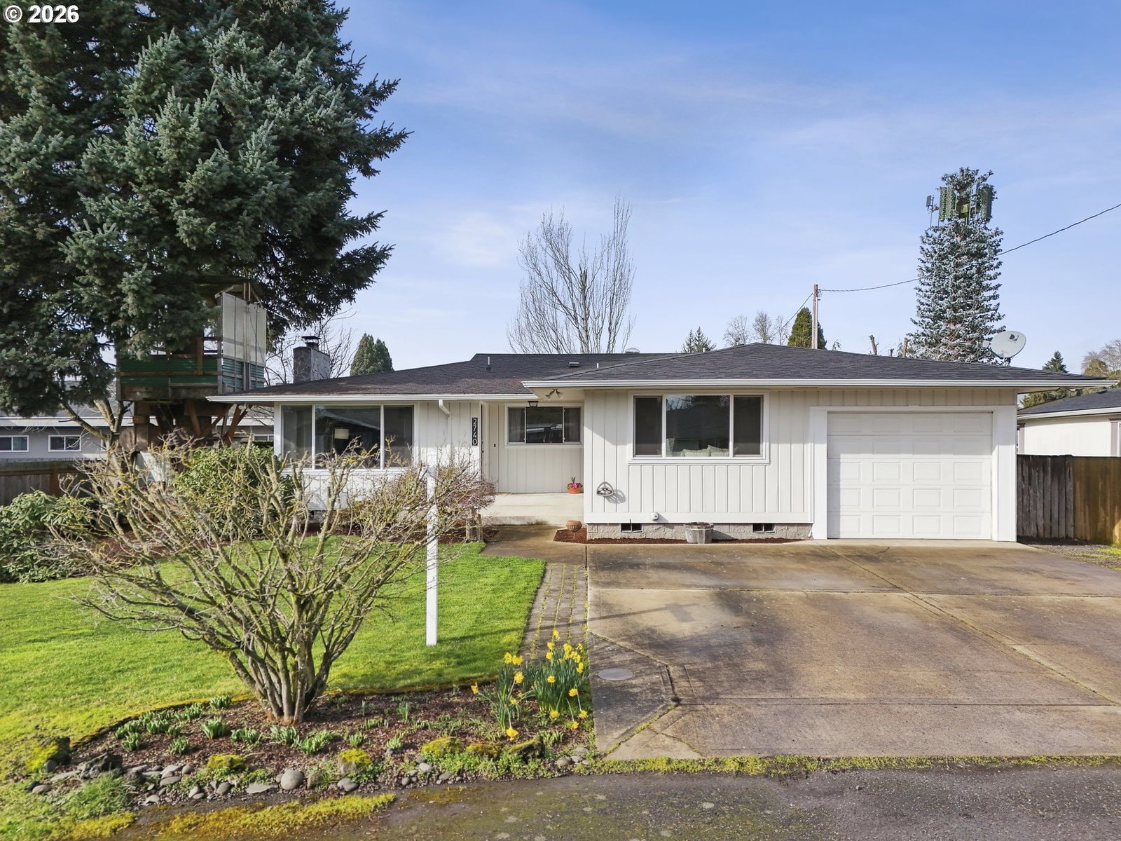 Primary listing photo, 2740 STARK ST, Eugene, OR, 97404