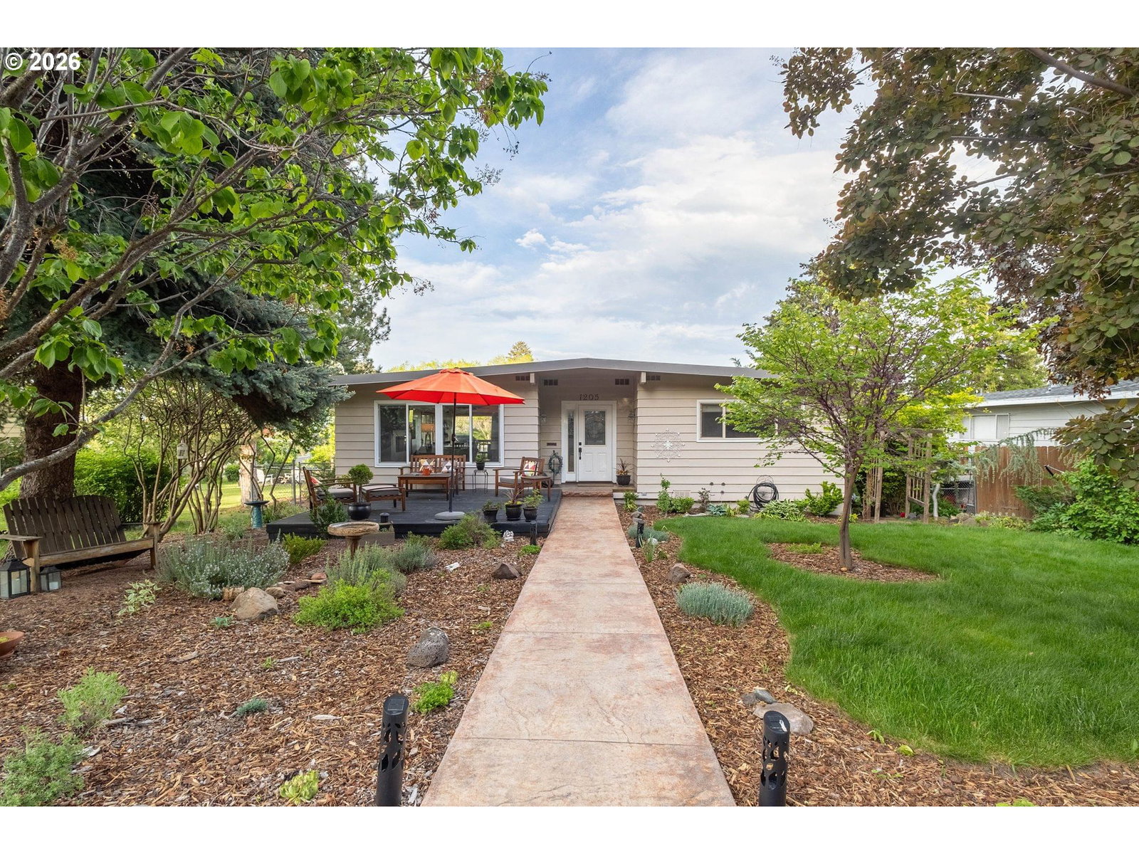 Primary listing photo, 1205 ASPEN DR, La Grande, OR, 97850