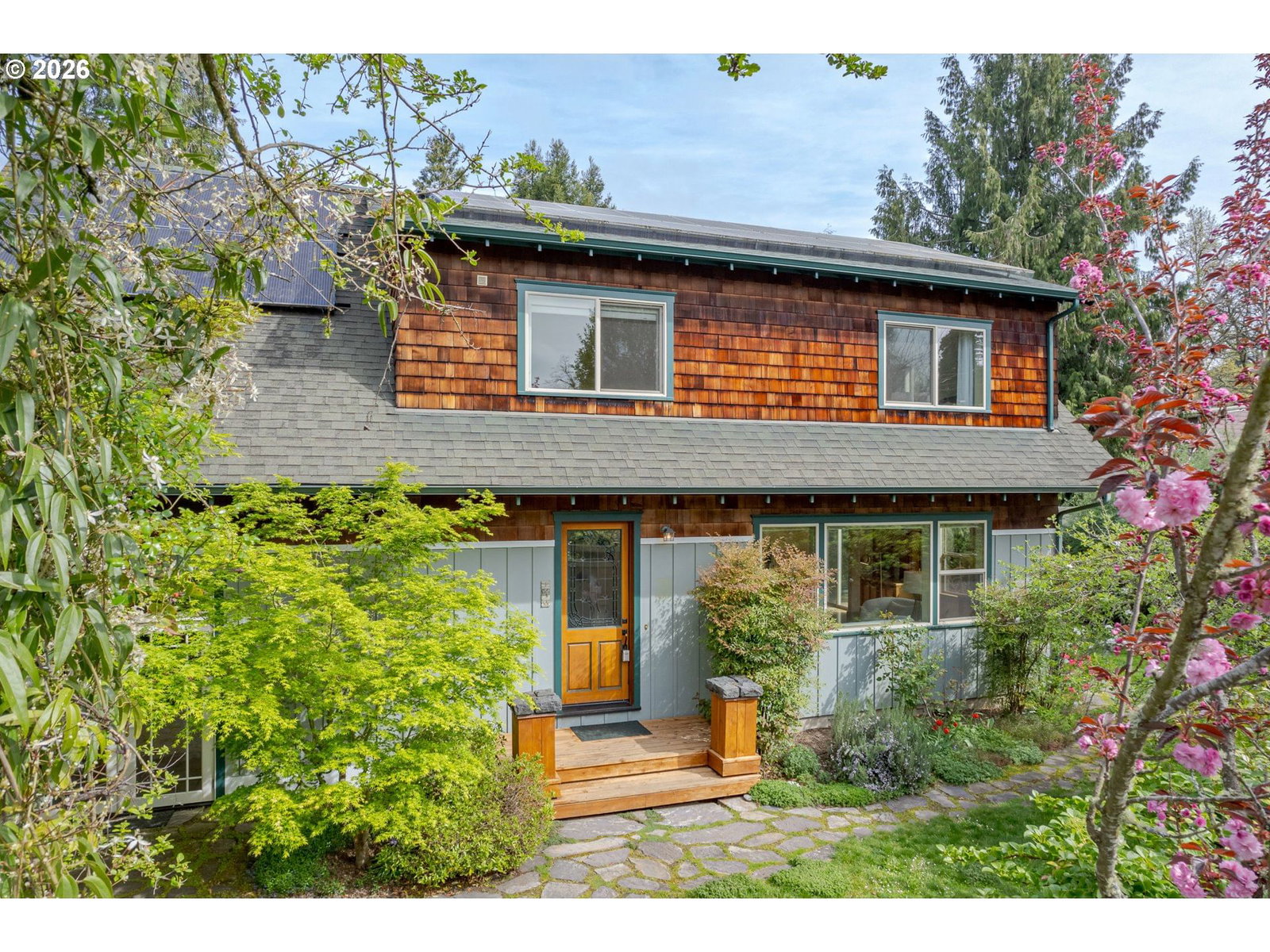Primary listing photo, 2455 EMERALD ALY, Eugene, OR, 97403