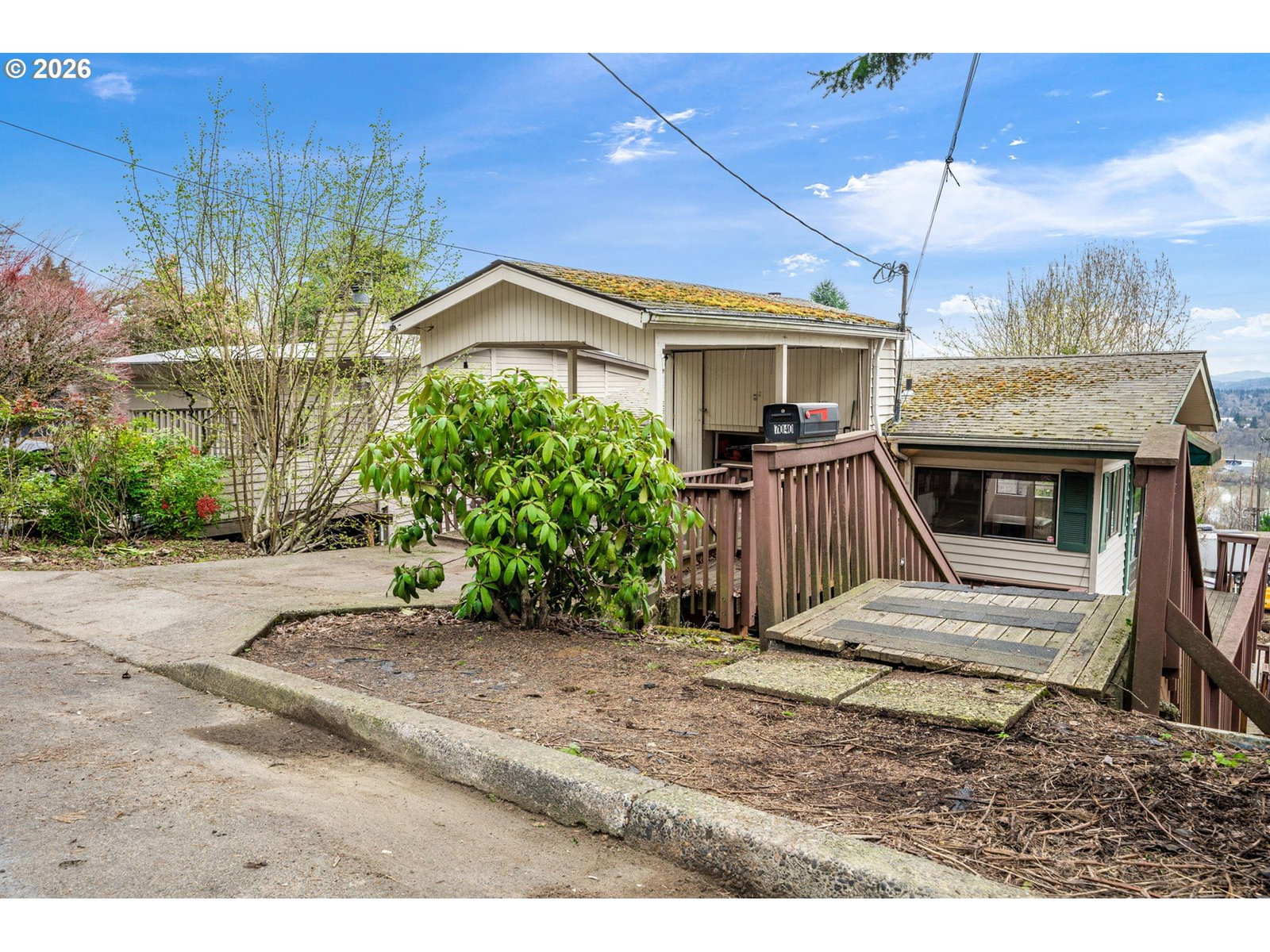 Primary listing photo, 7040 SW BRIER PL, Portland, OR, 97219