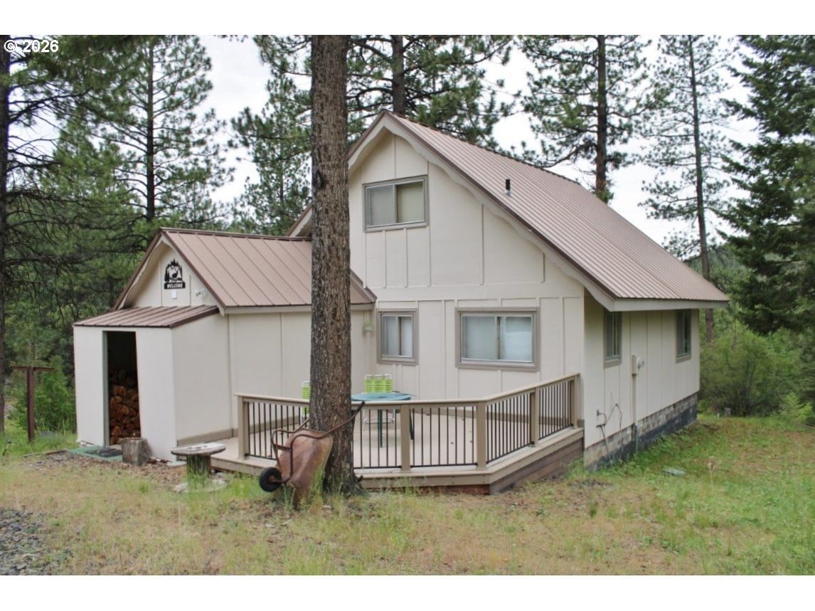 Listing photo 1 of 6