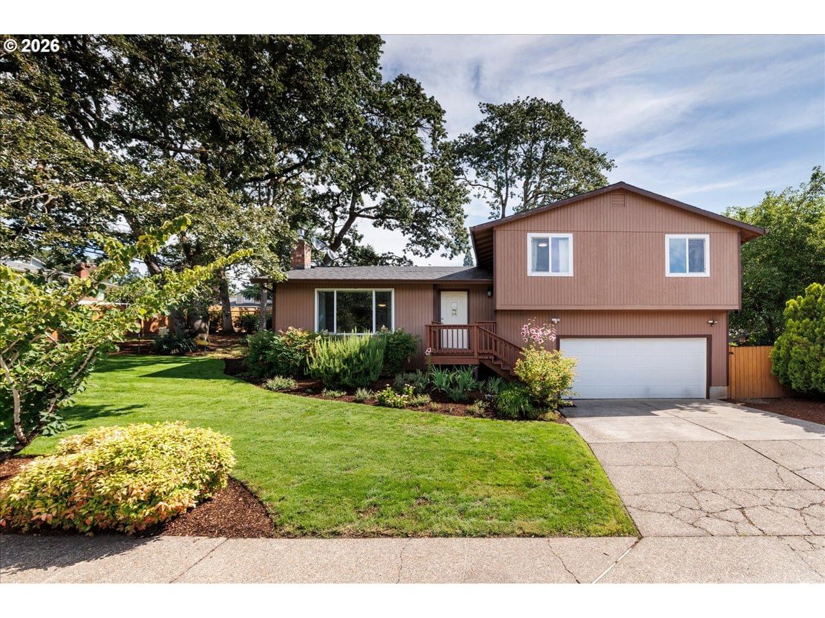 16910 SE LAUGARDIA WAY