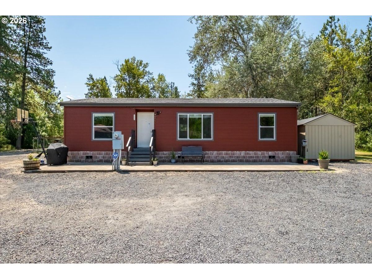 Primary listing photo, 29727 SANTIAM TERRACE RD, Lebanon, OR, 97355